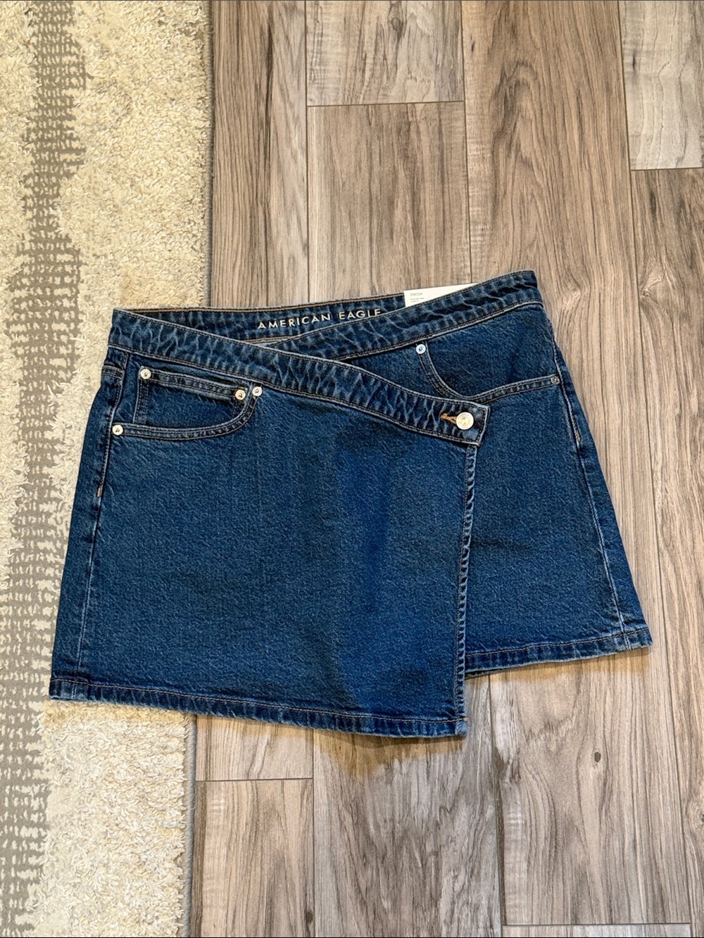 American Eagle Outfitters Dark Wash Denim Mid-Rise Mini Skirt